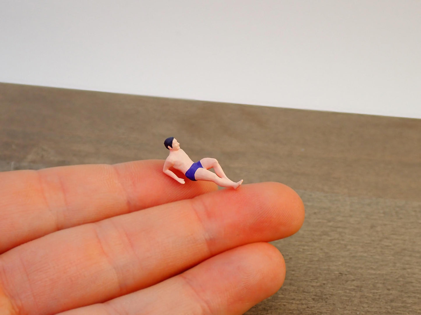 Miniature Sunbathers / Beach People. 1:64 Scale