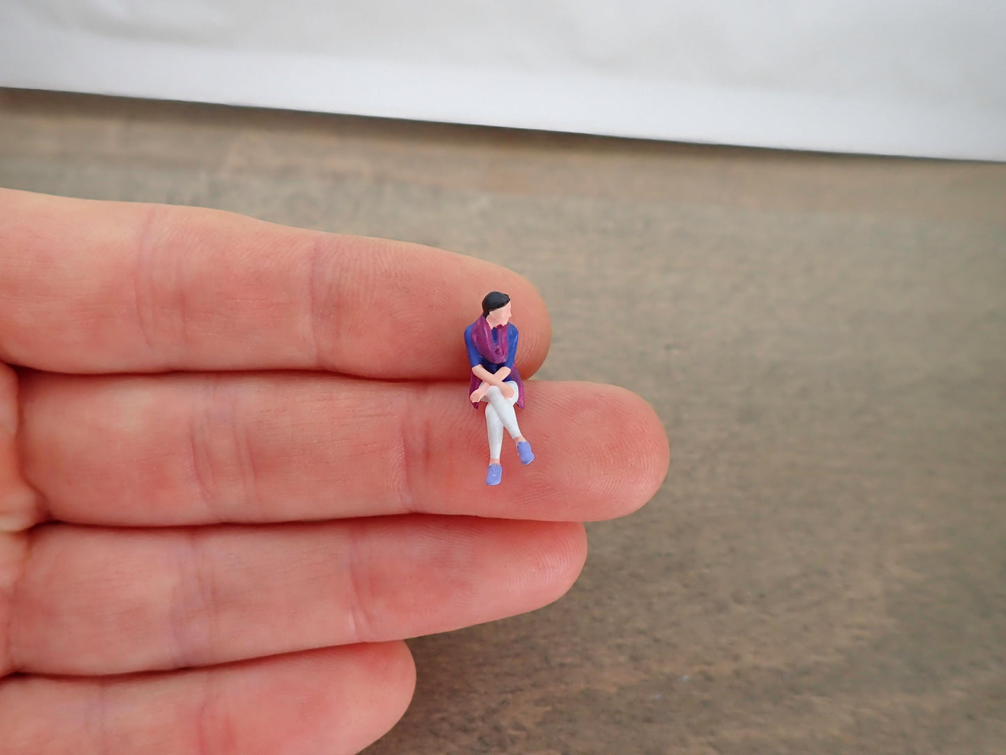 Miniature Sitting People Figures 1:64 Scale Detail View