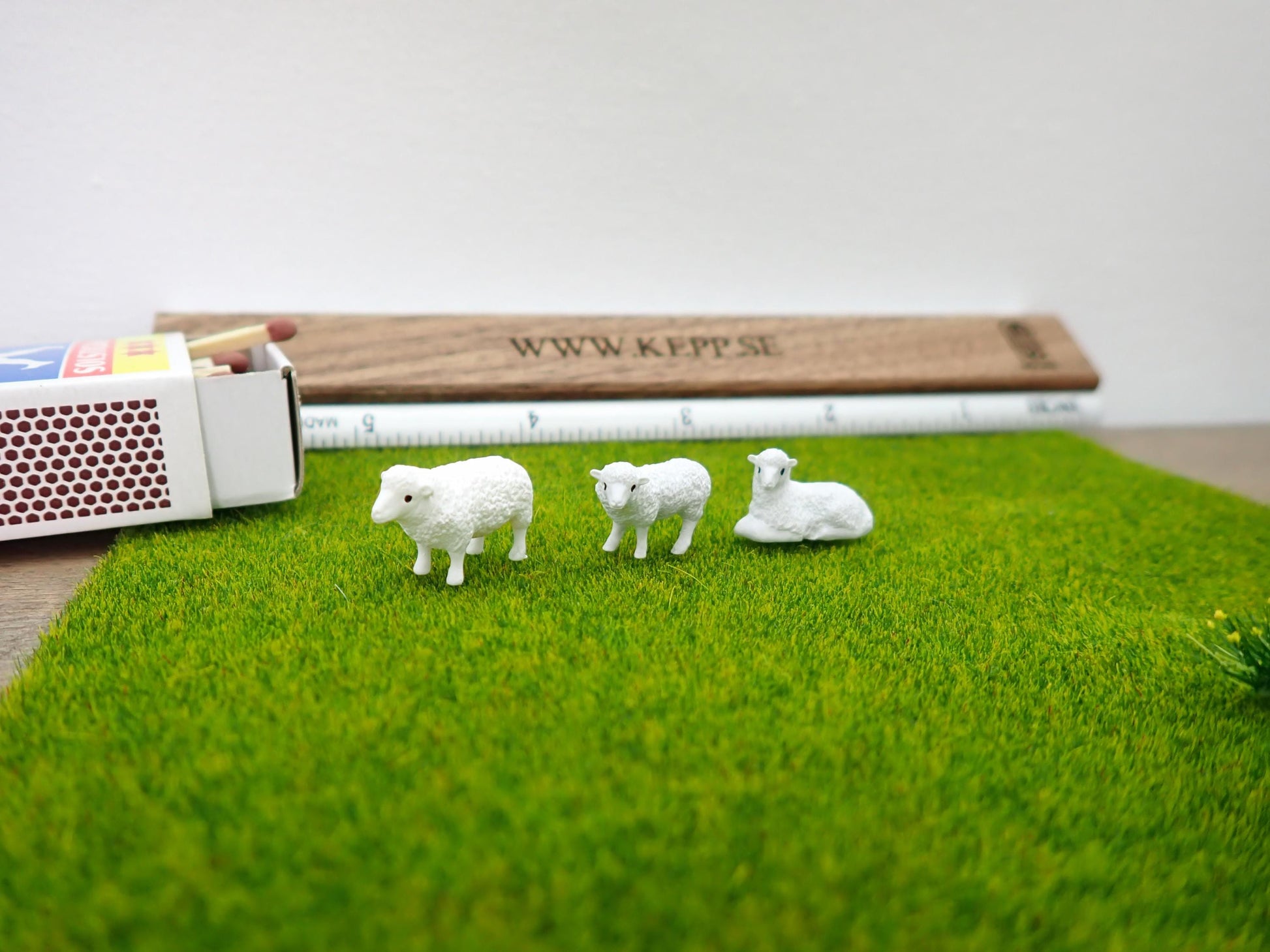 Miniature Sheep and Lambs Hand-Painted Realistic Animals 1:64 Scale