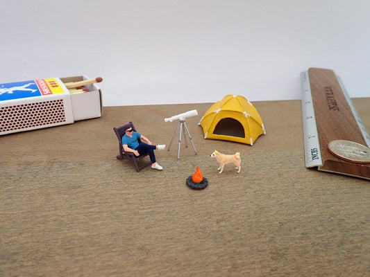 Miniature Camping Figures Telescope Campfire Tent Dog 1:64 Scale