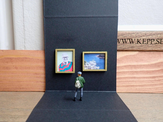 Tiny Gold Picture Frame Smallest Ever Made 0.95 x 0.75 Inches 2cm x 2.5cm