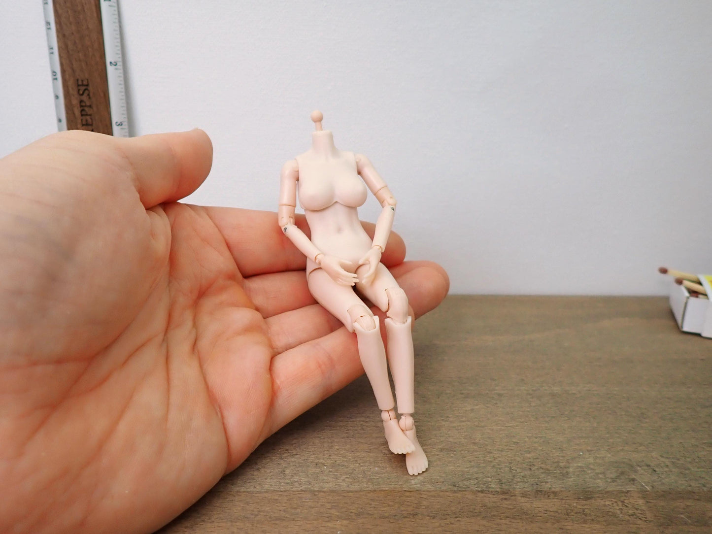Miniature 1:12 Scale Male Articulated BJD Doll Body Detail View