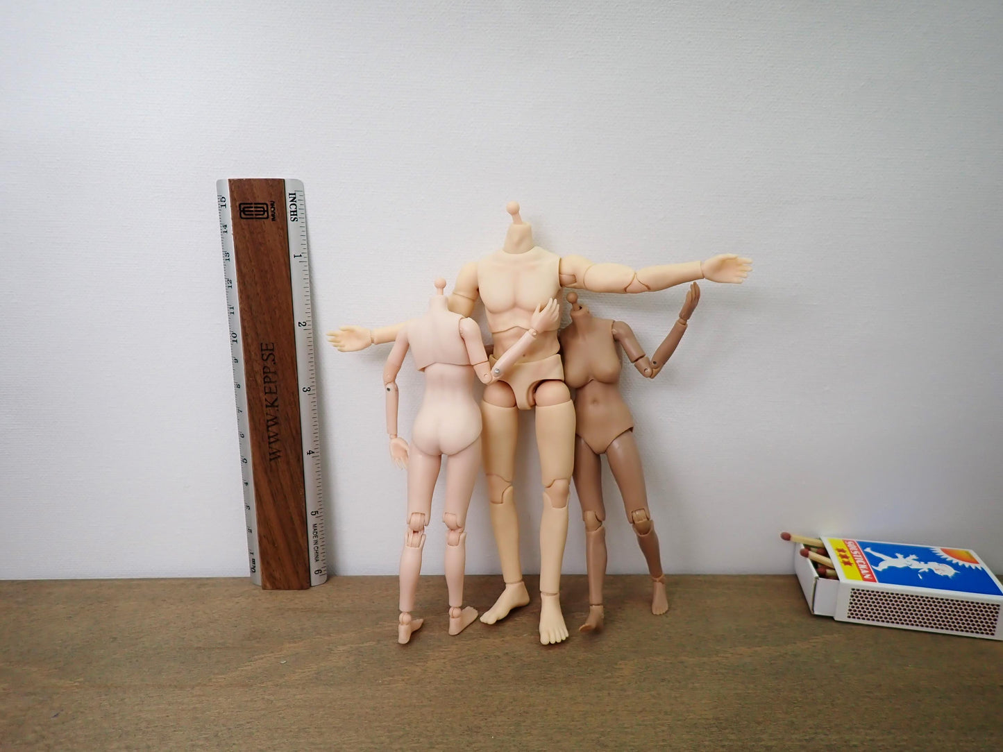 Miniature Female BJD Doll Body 1:12 Scale Articulated Hand-Made
