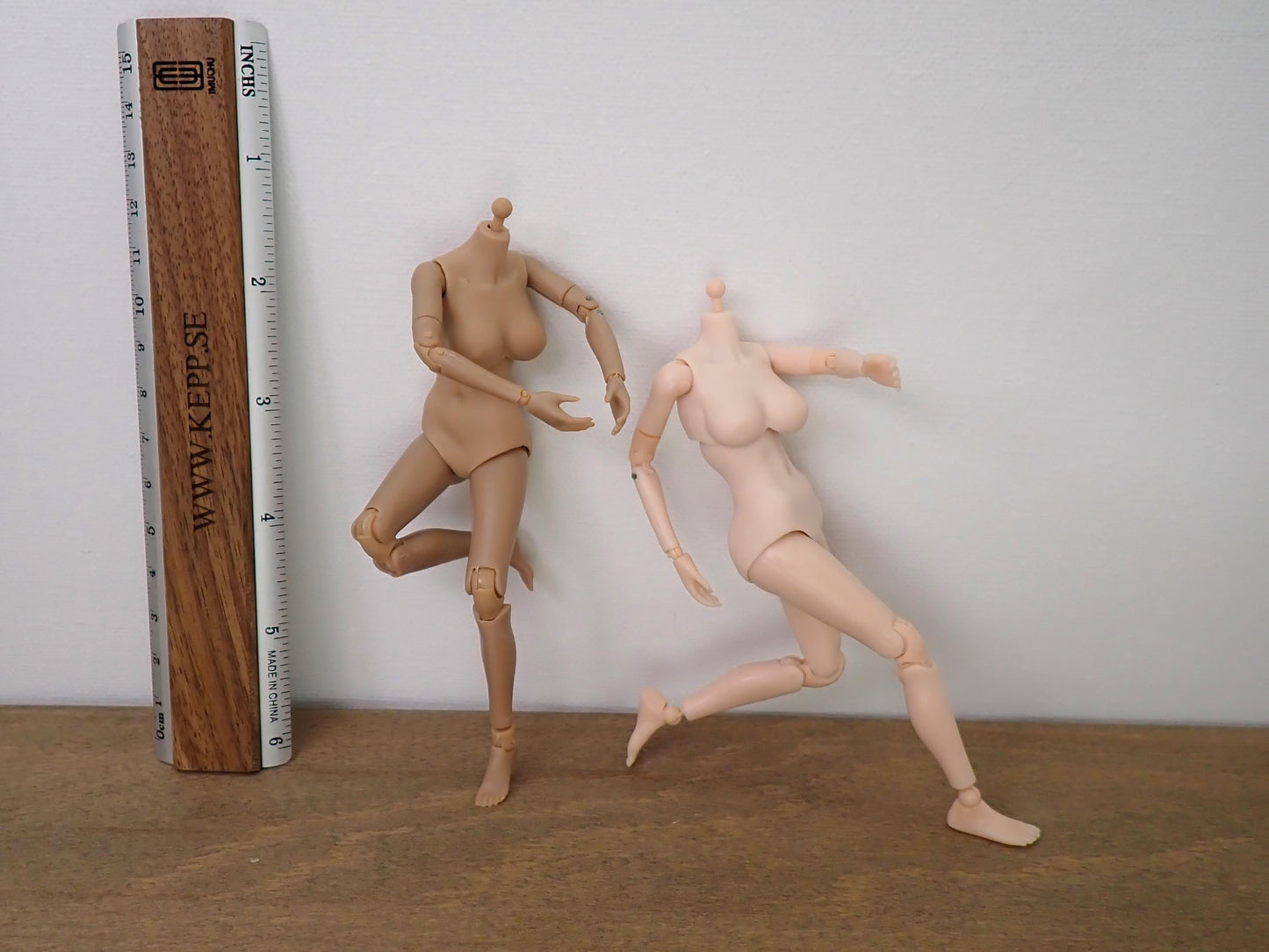 1:12 Scale Doll Body and Clothing Hand-Made Articulated BJD Male and Female