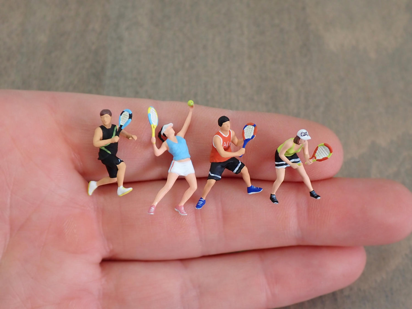 Tennis Players Set of 4, 1:64 Scale. Hand Painted Resin Figures for Diecast Diorama. 3D Printed Miniature People. S Gauge Model Railway