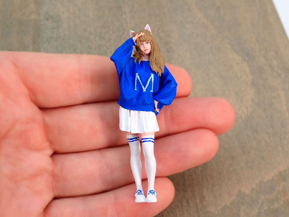 1:18 Scale Hand Painted Figures, 4 Inch Resin People for Diecast Car Diorama, Garage Display Miniatures