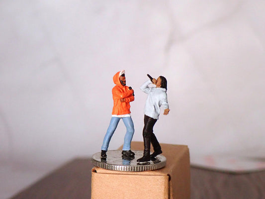 Black Rapper Figures. 1:64 Scale African American Hip Hop Singers with Microphone. Hand Painted Diorama Miniature People