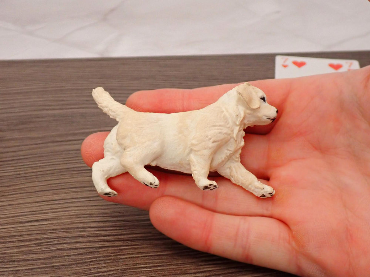 Golden Retriever Puppy, 1:6 Scale. Hand Painted Miniature Dog Figurine
